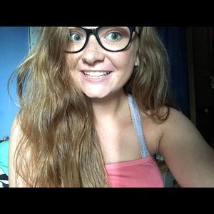 Meet your Posher, Megan